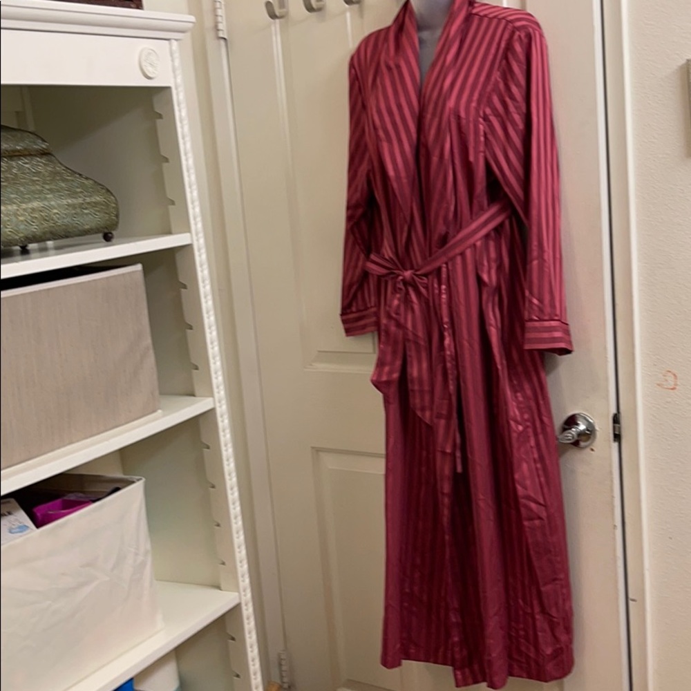Cabernet by sleep sense robe
